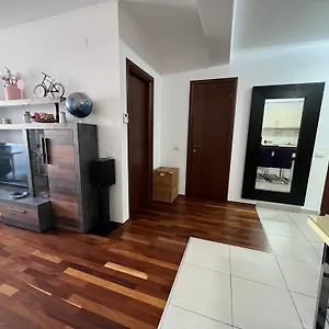 Clara Baneasa North Apartament