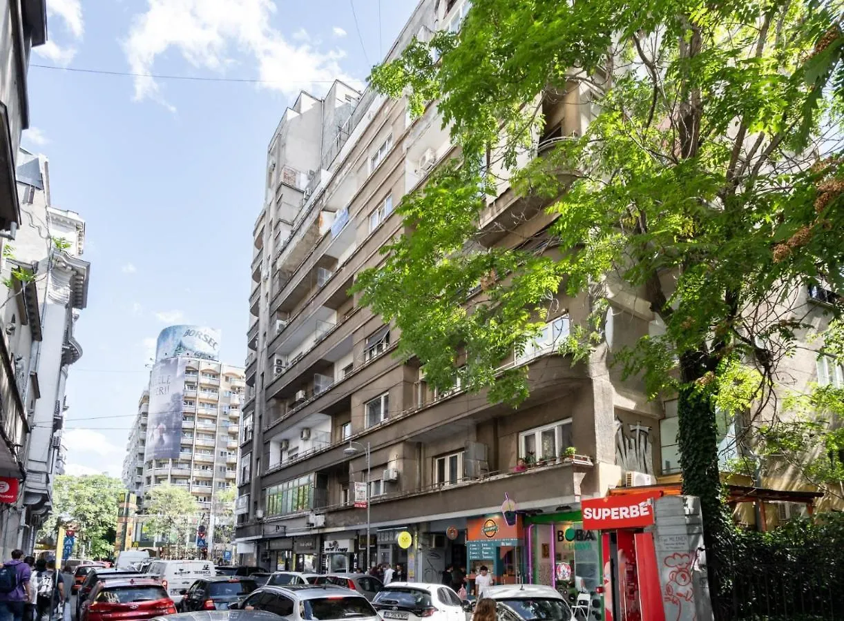 Spacious And Cozy Apartment In Central Bucharest 0*,