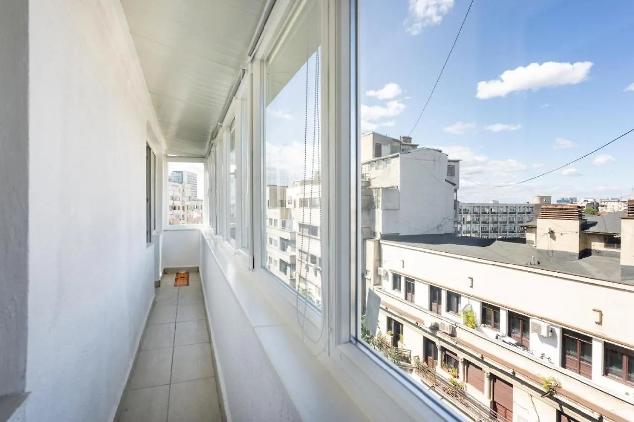Spacious And Cozy Apartment In Central Bucharest
